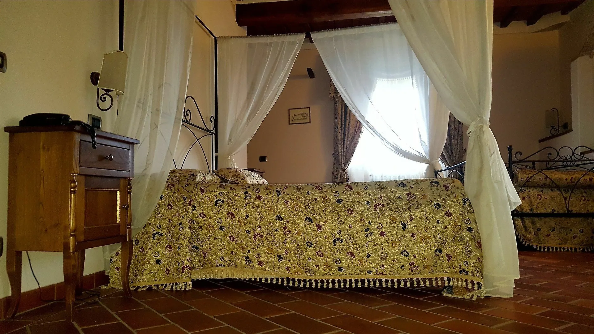 Villa Ristorante Locanda Antica Pieve Arezzo Italy